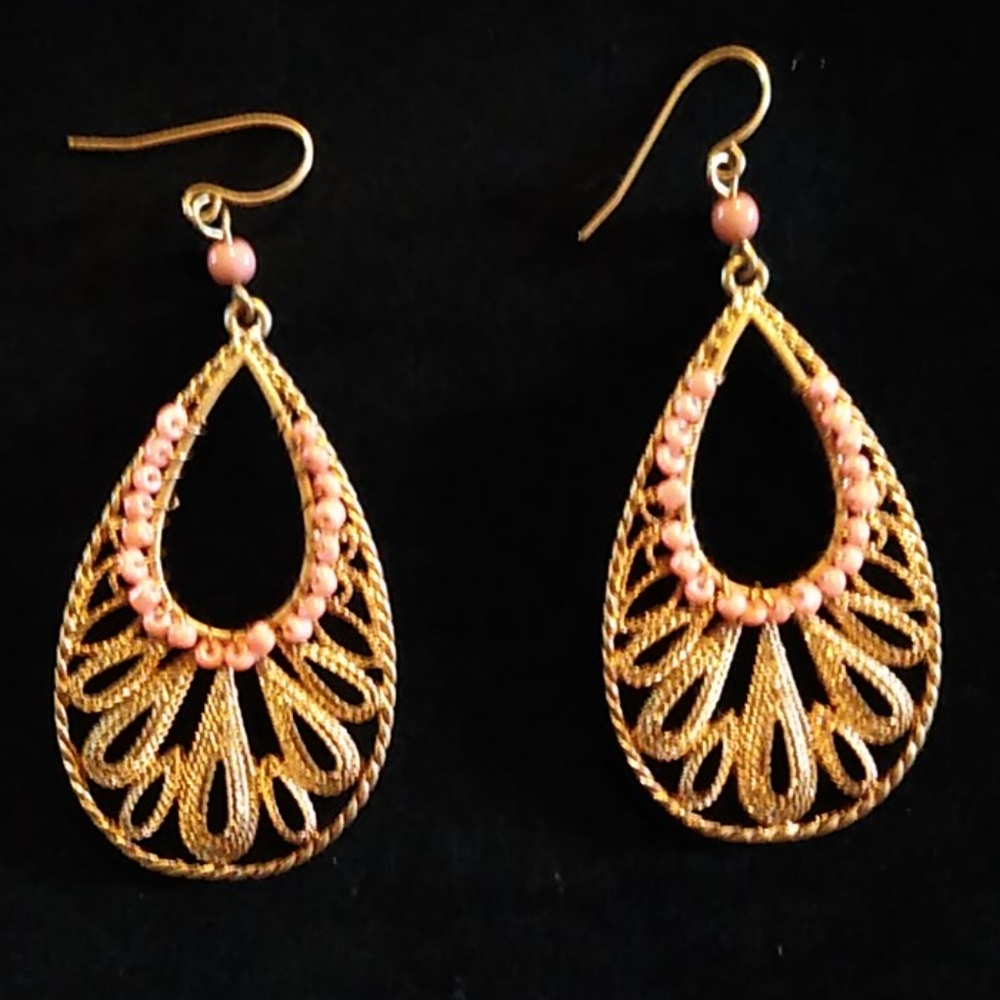 Earrings - Picture 6 of 6